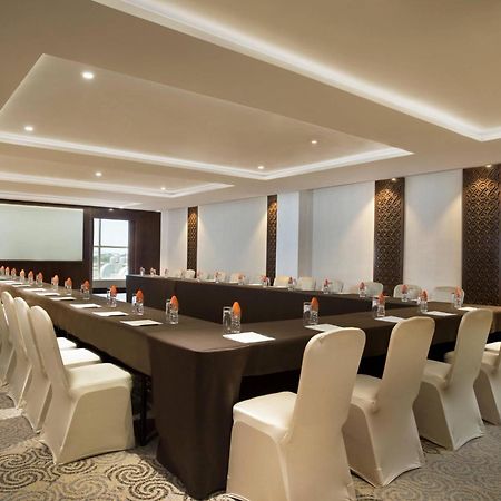 Four Points By Sheraton Makasar Exteriér fotografie