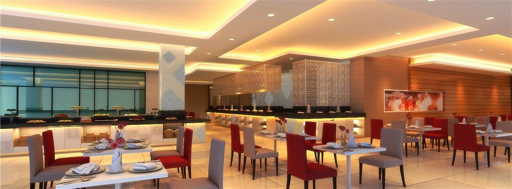 Four Points By Sheraton Makasar Exteriér fotografie