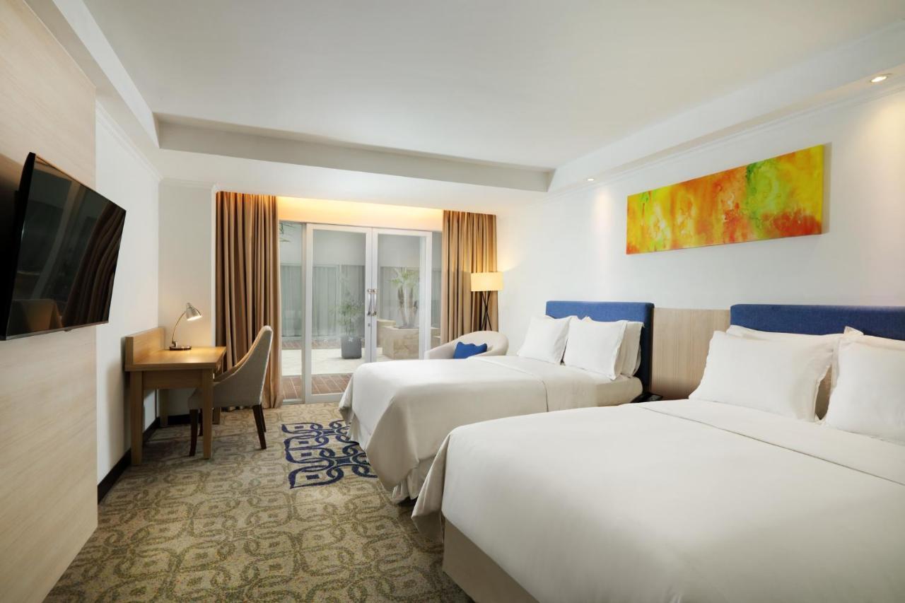 Four Points By Sheraton Makasar Exteriér fotografie
