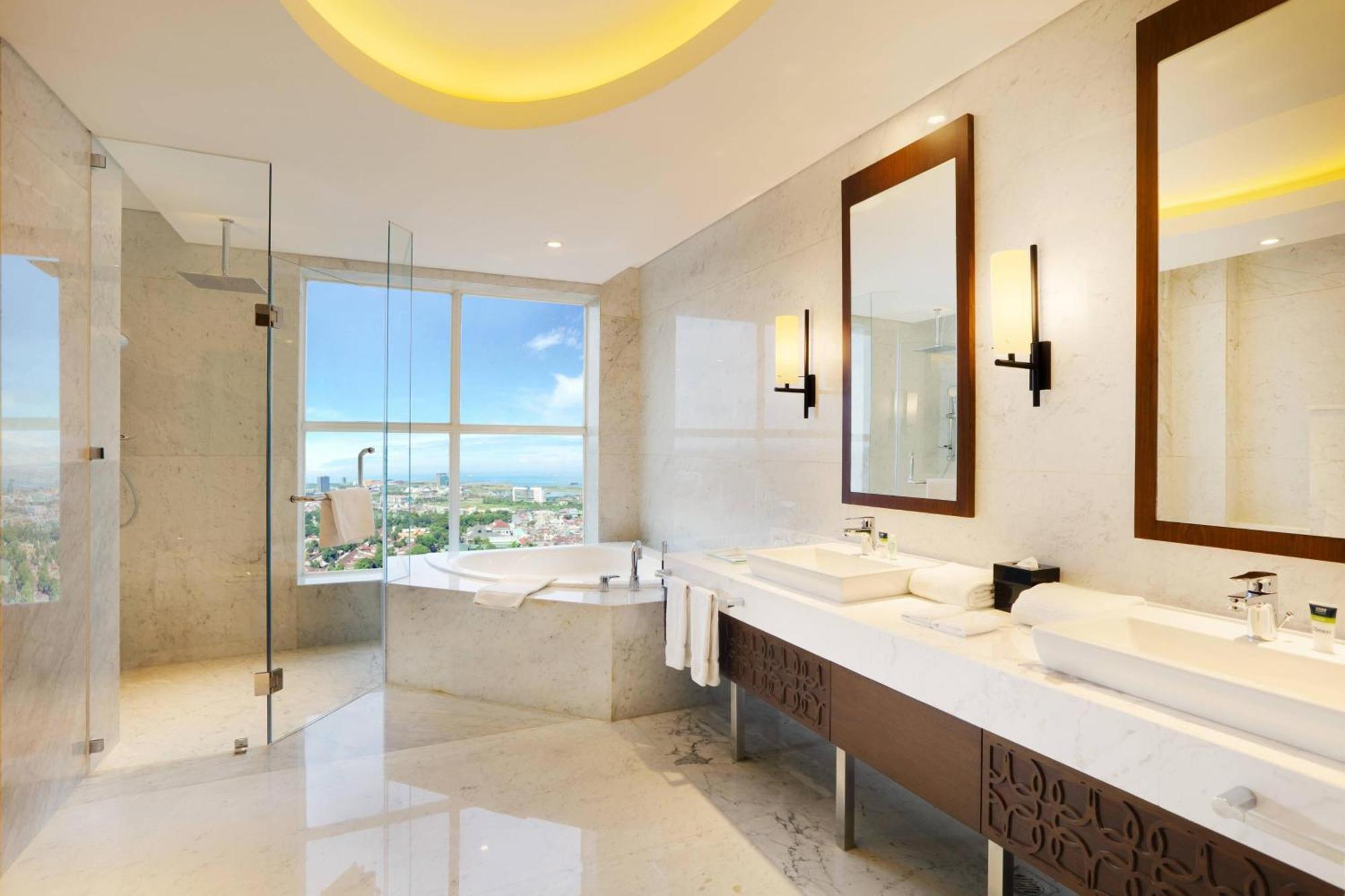 Four Points By Sheraton Makasar Exteriér fotografie